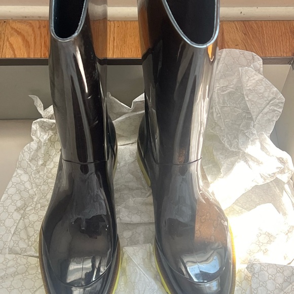 Gucci rain boots - Picture 3 of 3